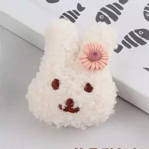 귀여운 화이트 털실브로치 토끼 인형뱃지 브롯지-WF60793