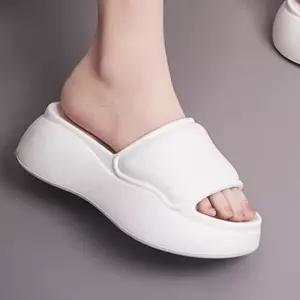 슬리퍼 7cm 키높이 실내슬리퍼 통굽 쿠션 발편한 거실화 펜션 학원 단체용