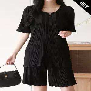 [올리비에스클로젯][SET]기계주름 반팔 티셔츠 반바지 2종세트_O2604SE049B