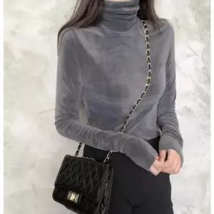  벨벳 티셔츠 여성 긴팔 하이넥 기모 도톰 따뜻한 두꺼운 스웨트셔츠 봄 가을 겨울