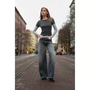 ZARA JEANS TRF EXTRA WIDE LEG TIRO ALTO - 네이비