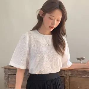 여자 여름 스카시 펀칭 비침있는 데이트룩 블라우스_5