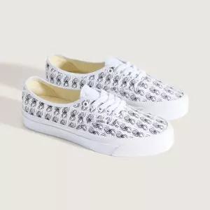 매장정품 반스 [아티스트 컬렉션] VANS x Ed Davis 프리미엄 어센틱 44 화이트 VN000EAK 132297