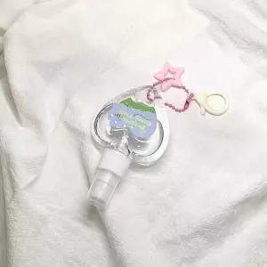 에어웨이 하트 모양의 작은 휴대용 손 소독제 병 열쇠고리가 달린 투명 여행용 크기 리필 용기 2팩
