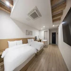 [전북 모텔] 익산 비지니스호텔 라움스테이 (익산)