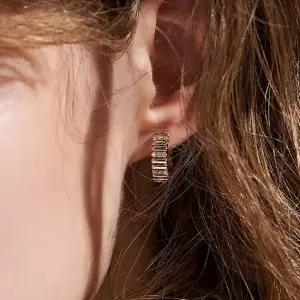 도로시 14k 모멘트 랩 다이아몬드 링귀걸이_소