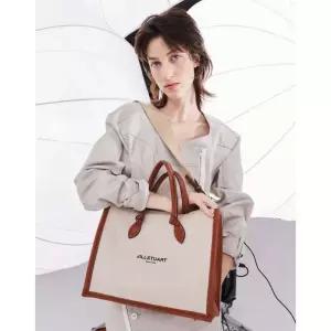 질스튜어트 브랜드 뉴페이퍼 아이보리 북토트백 JABA3E330I2 708451