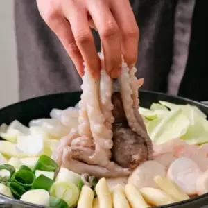 통낙지와 한우대창으로 만든 낙곱새 세트