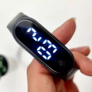 러닝 LED 디지털 방수 손목 스포츠 시계 VhA1+6wmT