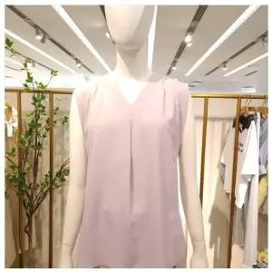 [SI]23 S S 브이넥 민소매 블라우스 SGBAE2418_ESS