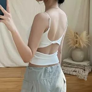 [옷자락]여성 여름 백리스 꼬임 셔링 크롭 이너캡 나시