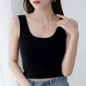 [하프클럽/]데일리룩 트렌드 슬림핏 크롭탑소매없음 민소매티 소매없는티