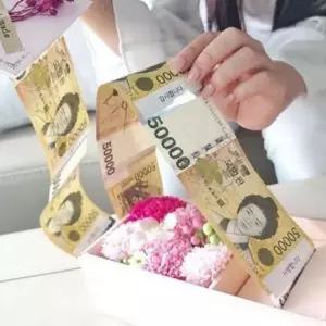 반전 카네이션용돈박스 핑크 어버이날 용돈케이크