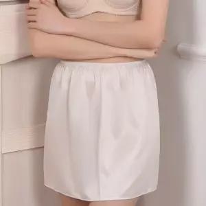 혜명생필품몰 (뵈뵈)(SL-722)심플하고 부드러운 속치마 슬립 여름속치마 여성슬립 옷 비침없는속치마
