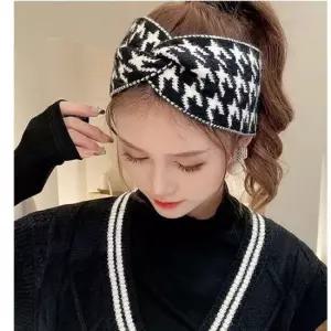 친절한탄씨 반다나 꼬임 헤어 여자 밴드 패턴 체 포인트핀 고무줄 반다나 머리밴드 머리고무줄 터번