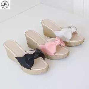 [애슬릿] 플랫폼 뮬 발편한 웨지 꼬임 리본 굽높은 여성 슬리퍼 7cm