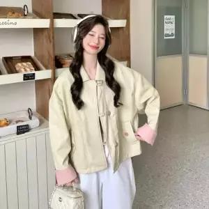 노랑 여친 가죽 무스탕 재킷 컬러의 트렌디 캐주얼재킷 코트또한 아이템 HT1