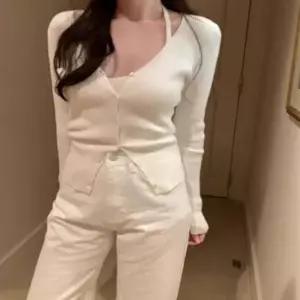 [옷은날개] 홀터넥 나시 골지 가디건 세트 SEG-1008069