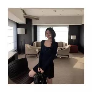 여성 데일룩 스커트 쉬폰 플리츠 프렌치 긴팔 스퀘어넥 원피스 니트 A라인 이너 DAOL3