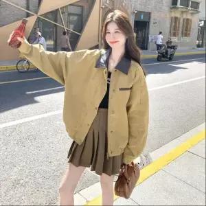 여친 연두 캐주얼 가을 트렌디 아이템 자켓 가죽 카고 코트 빈티지칼라 HT3
