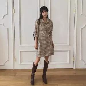 [신세계라이브쇼핑][옷자락] 여성 체크 패턴 카라 미니 원피스 스타일
