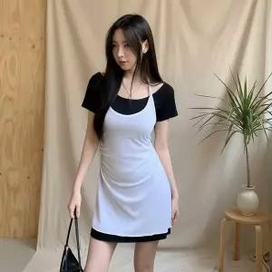 [신세계라이브쇼핑][옷자락] 여성 여름 배색 홀터넥 레이어드 원피스