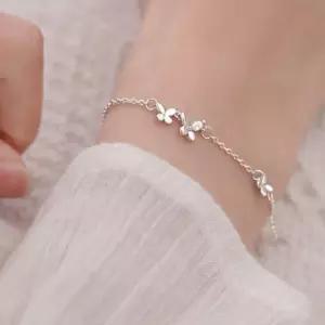 [라일리쥬얼리] Rly 여성 슬림 실버 라인 나비 포인트 큐빅 펜던트