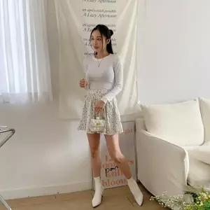 여성 뒤밴딩 꽃무늬 빈티지 플레어 미니스커트 Y2K