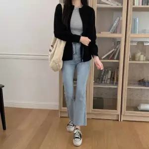 [다잇템] 여성 진 그런지 세미부츠컷 컷오프 팬츠
