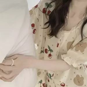 시원한 여름 잠옷 세트 나시 상하복 반바지 반팔 홈웨어 여성용 통기성 우수 찰랑거리는 촉감 강추