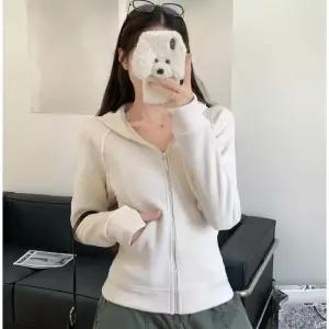 타노스여자 데일리룩 티 맨투맨 후드 우유 도톰 기모 오플리스 봄 가을 겨울 카디건 요가복 트레이닝 상의