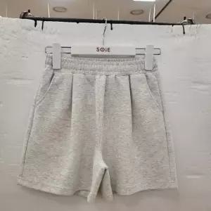 소이 HC22 4.5부 원턱 셋업 바지 여아 여름용 그레이 허리끈 4.5부 원턱 셋업 바지  2