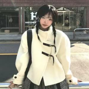 무스탕재킷 여성털자켓 겨울아우터 버클 비대칭 북유럽 집업 후리스 스탠드업