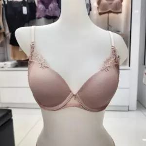 [비비안]비비안 메인 베일핏 브라(C,D,E컵)BR1780Q_KG