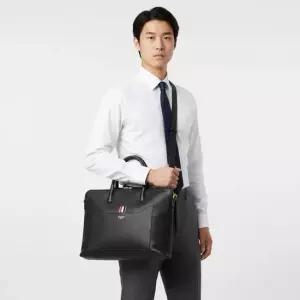 톰브라운 26SS 브리프 케이스 MAG444A 00198 001