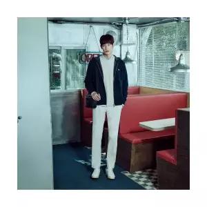 라코스테 lacoste 남성 골조직 테이퍼드 치노 HH530E-55N XFJ 220371