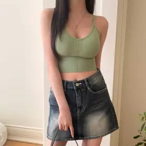 [1+1] 여성 슬림핏 이너 골지 캡내장 브라탑 크롭 나시