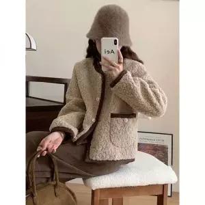 노카라 U넥라인 아웃포켓 양털 뽀글이 자켓