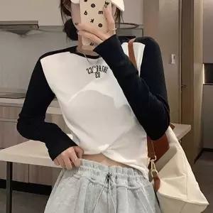 [하프클럽/]봄 여성용 나그랑 배색 긴팔 티셔츠 박스핏 레터링 보트넥