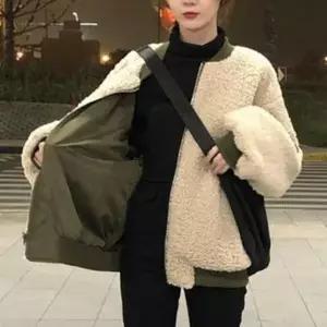 [하프클럽/셀러허브_여성트랜드패션]뽀글이 집업 여성후리스집업 자켓 플