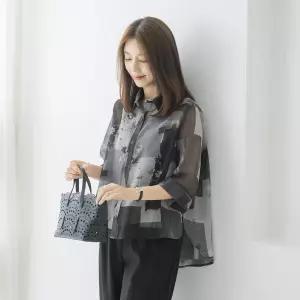 [마담4060]엄마옷 마담4060 [클래씨마담]루즈패턴시폰 여성 데일리 블라우스 -RBL2604081-