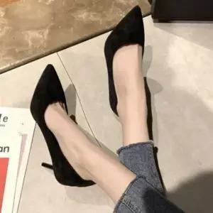 [하프클럽/]여성 키높이 정장 심플 데일리 블랙 미들 힐 구두