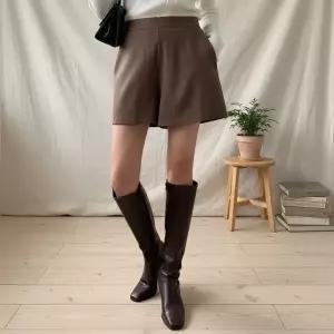 여성 심플 뒷밴드 기본 반바지 팬츠 쇼츠 무지 숏팬츠