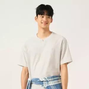 [백화점 정품] 빈폴 멘 [FW25]메쉬 슬릿넥 반소매 티셔츠 - 아이보리 BC5742C020 LL