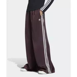 아디다스 ADIDAS 새틴 와이드 레그 트랙 팬츠 - 쉐도우브라운:화이트 KQ6545KQ6545 147942