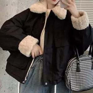 퍼점퍼 페이크 퍼 카라 점퍼 털 소매 포인트 숏 자켓 블랙