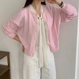 [다잇템] 여자 라운드 민무늬 엷은 봄가디건 클래식 면원단 가디건24610690588872