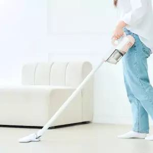 코맘스 7000pa 3중필터 경량 진공 청소기 WC0736P