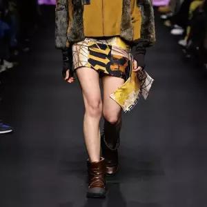 [곽현주컬렉션] 25FW BEIGE COLLAGE GRAPHICS MINI SKIRT
