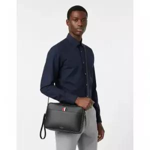 톰브라운 THOM BROWNE 26SS RWB 탭 페블 그레인 지퍼 파우치 MAC067A 00198 001)